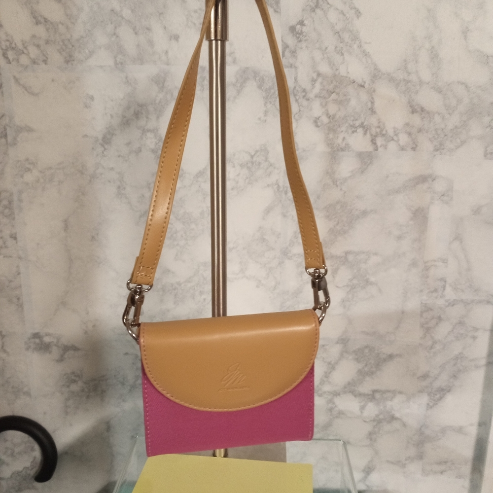 Handbag - Picture 2 of 8